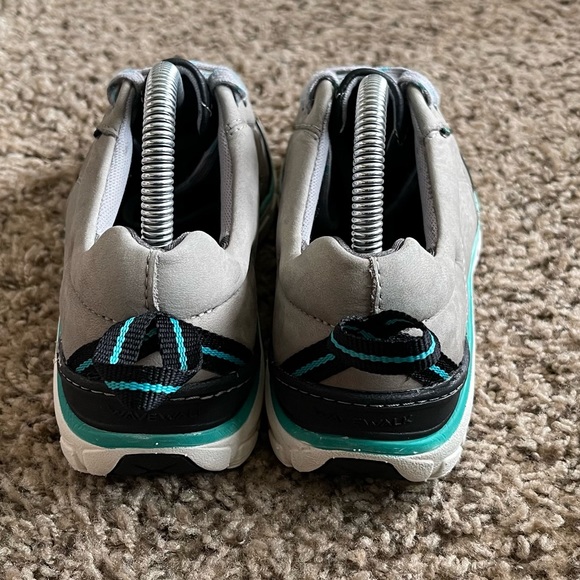 Clarks Wave Trek Waterproof Comfort Sneakers Women’s Size 7.5M - Picture 4 of 7